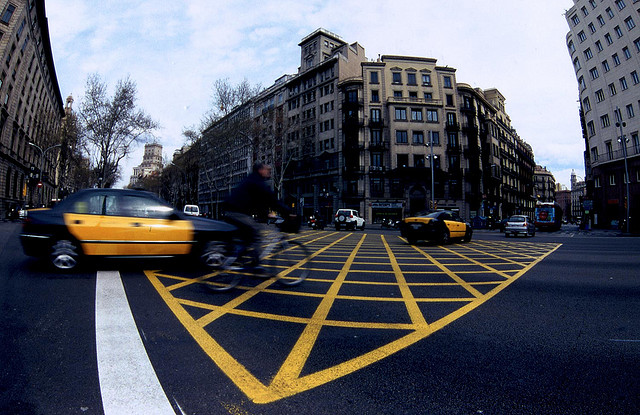 Paseando en taxi por la ciudad de BArcelona